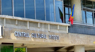 Lucian Costache, dezbatere la Centrul Cultural Piteşti