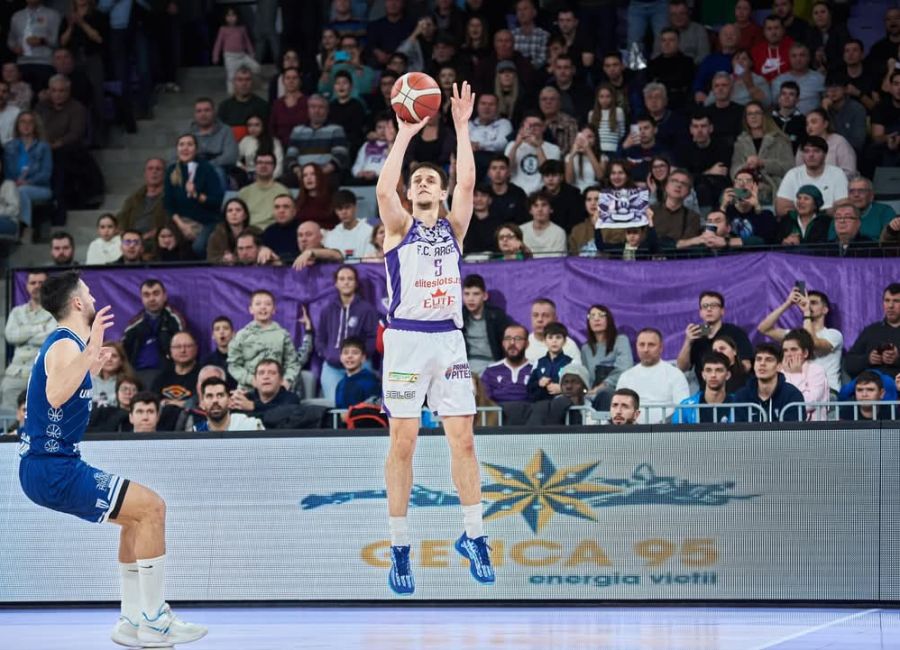 Derby alb-violet la Pitești Arena!