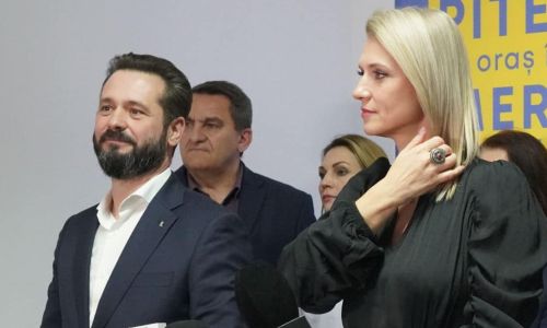 Alina Gorghiu e ISTORIE! Mihai Coteț, noul lider PNL Argeș!