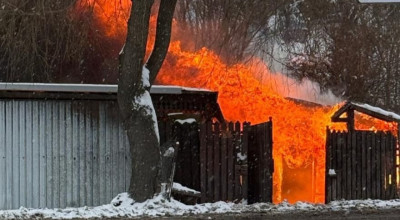 TRAGEDIE în Argeș! Bărbat MORT într-un INCENDIU