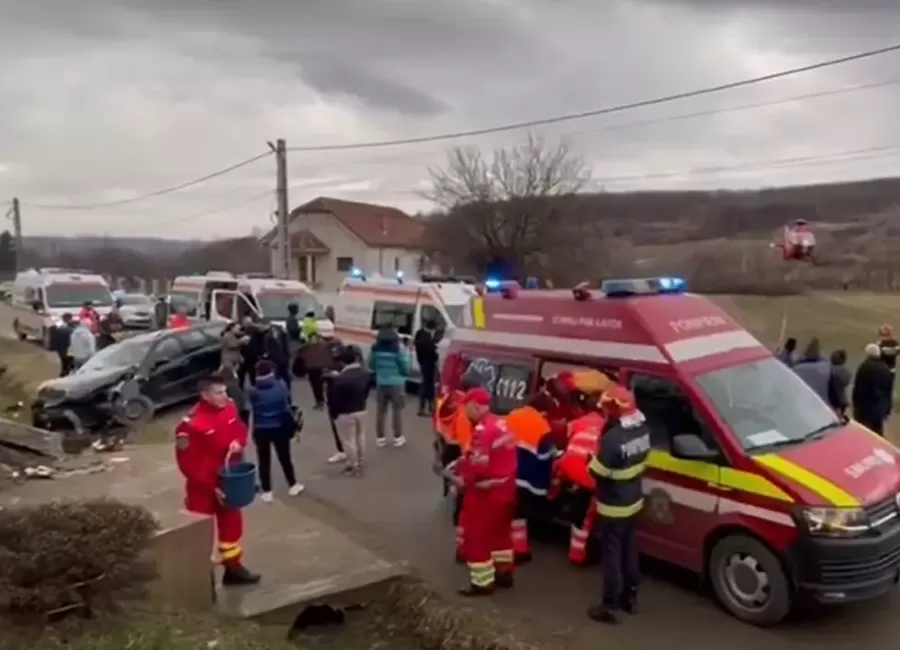 O șoferiță din Pitești a lovit doi pietoni
