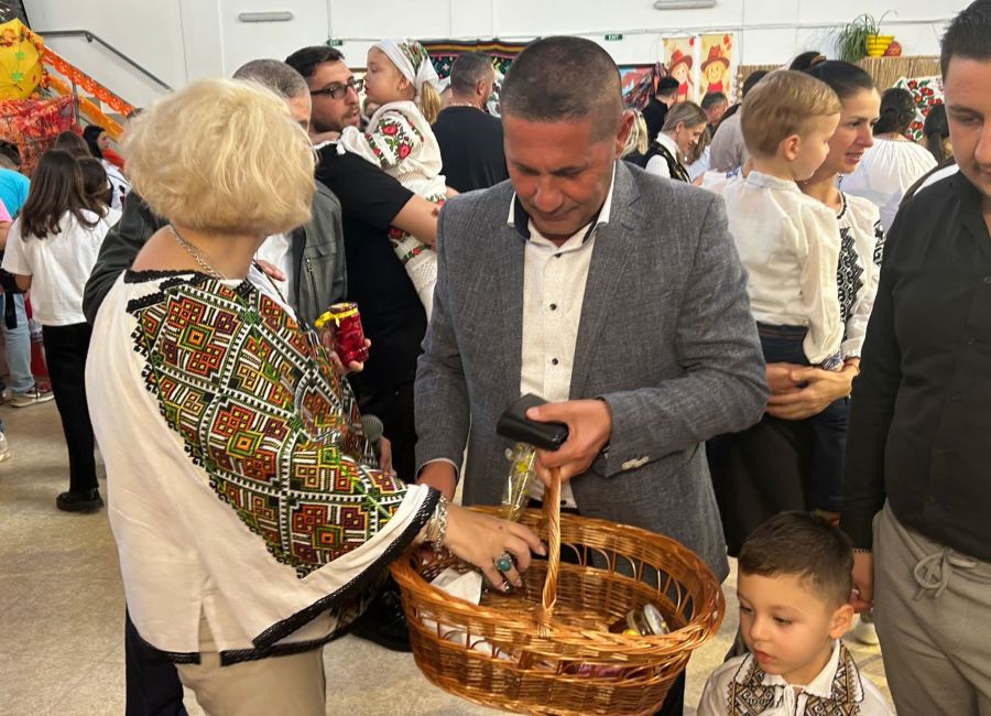 Sărbătoare în școlile din comuna Bradu!