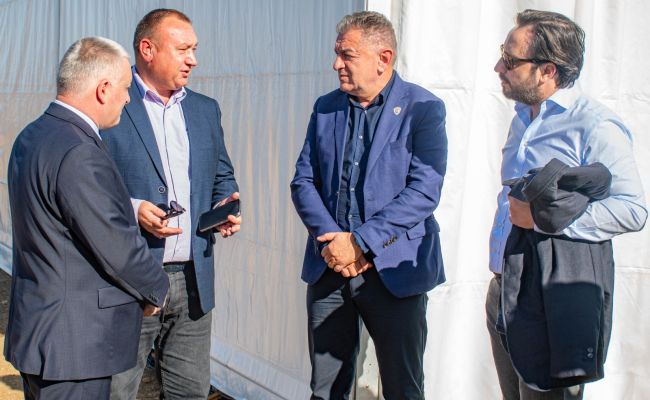 În Argeş a fost inaugurat cel mai mare parc fotovoltaic din Europa de Sud-Est