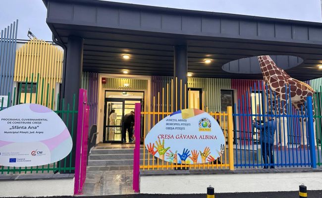 Creșa „Albina” din Pitești își primește, de astăzi, primii beneficiari.