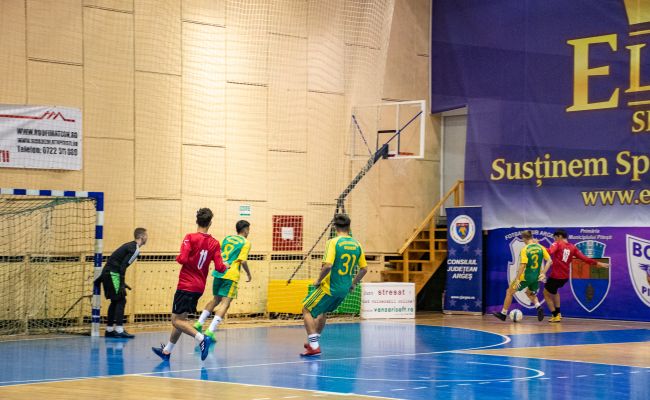 S-au disputat finalele la fotbal şi baschet în cadrul Cupei Liceelor 'Viitorii campioni'