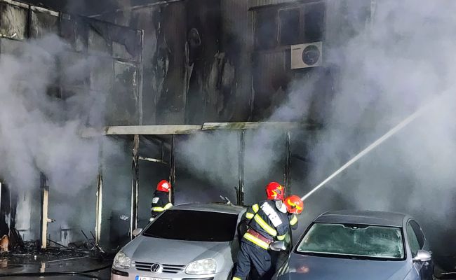 ACUM! Incendiu în Pitești!