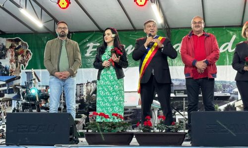 Sărbătoare mare la Costeşti - Ziua Copilului şi Ziua Oraşului