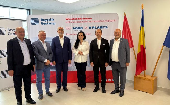 Ministrul Simona Bucura-Oprescu și omologul din Turcia, Vedat Işıkhan, vizită la două fabrici din Argeș