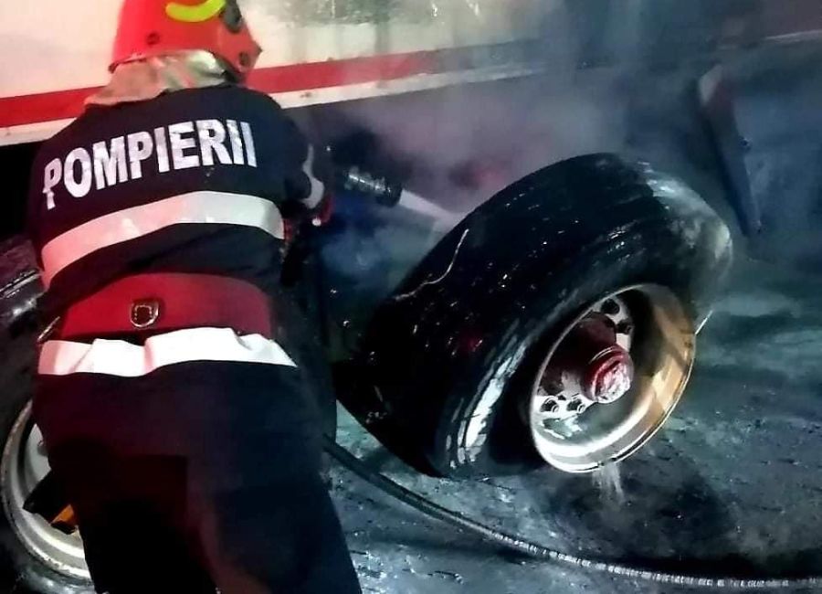 ACUM! Incendiu la o cisternă cu GPL în Argeș! Trafic BLOCAT