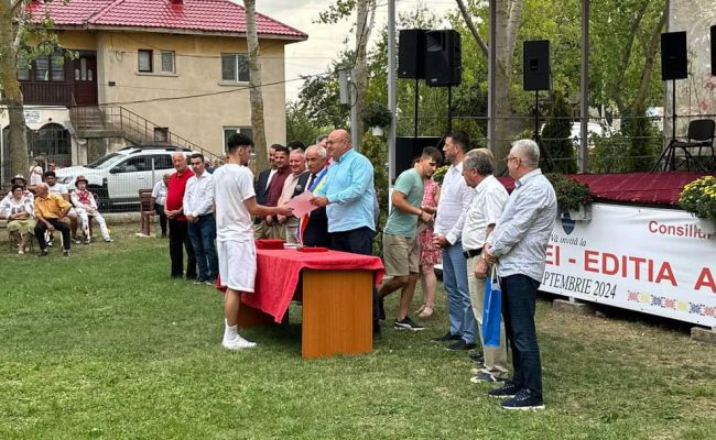 Sărbătoare la Miroși și Boțești! Echipa PSD, din nou în mijlocul argeșenilor