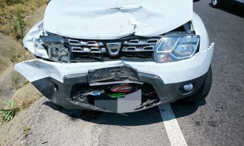ACUM! Accident cu TREI MAŞINI în Argeş!