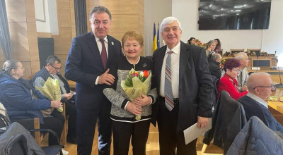 Primarul Gentea a premiat cele mai longevive cupluri