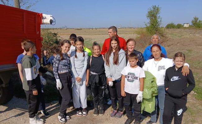 Amplă acțiune de ecologizare în comuna Oarja