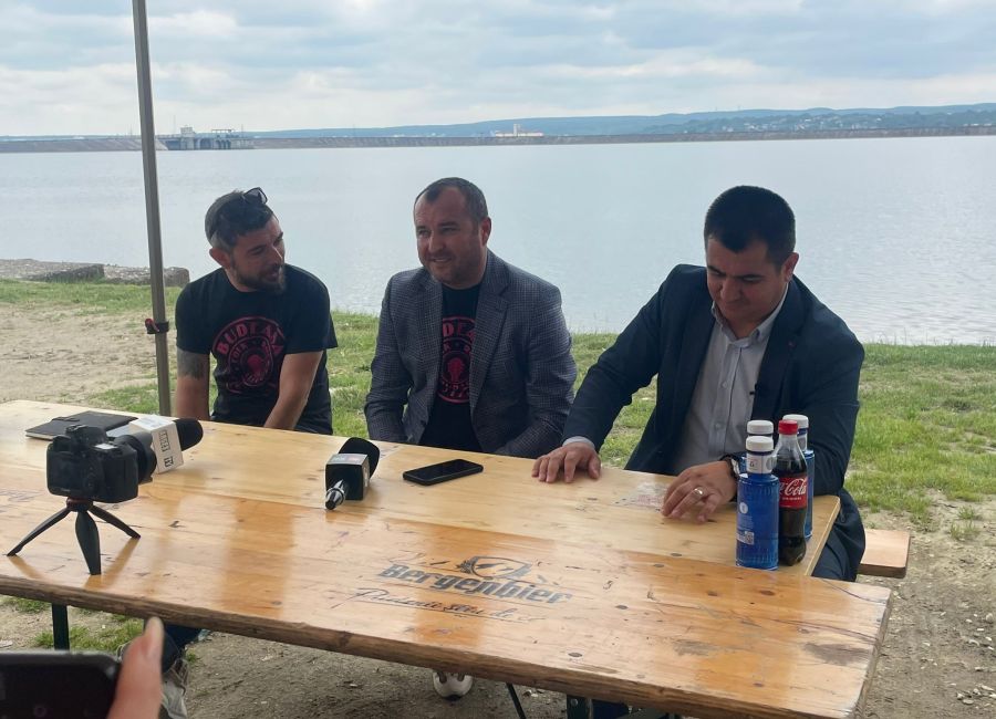 Festival de muzică folk şi rock la Budeasa! Cargo, Vama,  Ducu Bertzi, Antract...