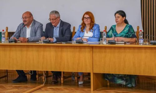 Întâlniri de lucru la Consiliul Județean Argeș pe tema implementării fondurilor europene în Regiunea Sud-Muntenia