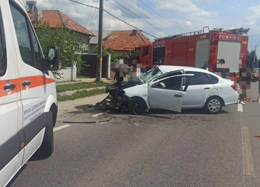 ACUM! Accident cu DOUĂ VICTIME în Argeș