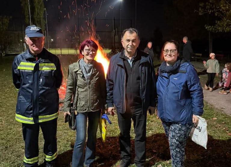 Focul lui Sumedru a adunat mii de oameni la Mioveni!