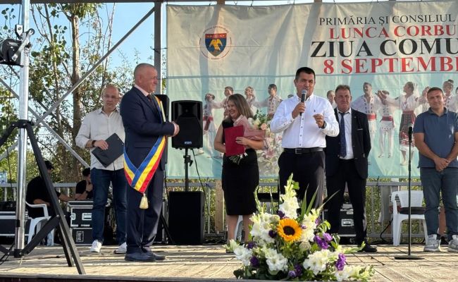 Zi de dublă sărbătoare la Lunca Corbului și Priboieni!