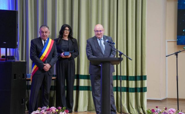 Piteștiul este în sărbătoare! A început Simfonia Lalelelor!