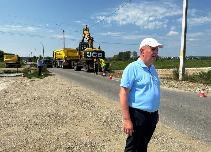 Primarul Nicolae Velcea monitorizează zilnic toate lucrările din Ștefănești