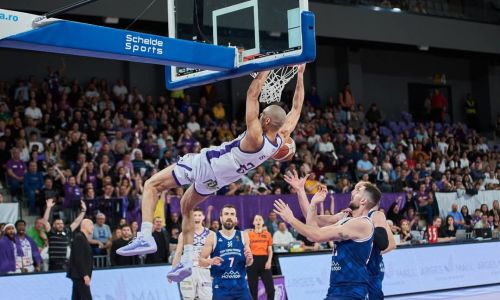 Regal baschetbalistic la Pitești Arena!