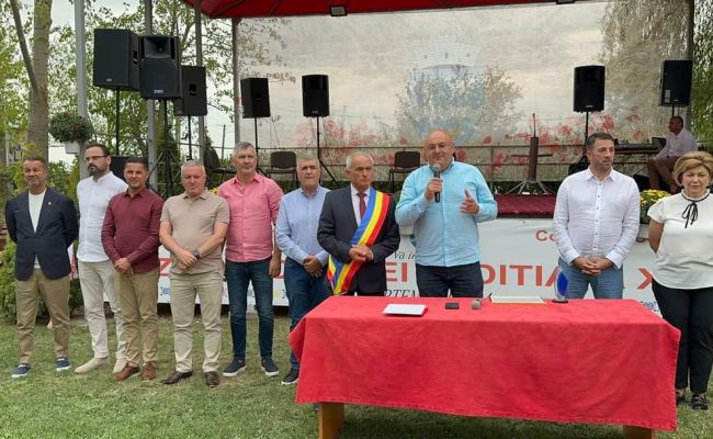 Sărbătoare la Miroși și Boțești! Echipa PSD, din nou în mijlocul argeșenilor