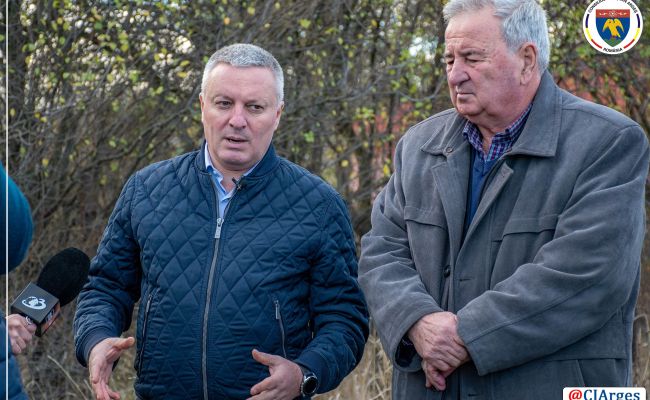 Vicepreşedintele CJ Argeş, Marius Nicolaescu a verificat stadiul lucrărilor pe DJ 702G