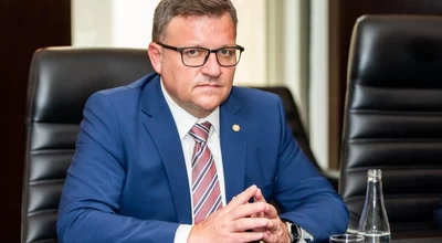 PSD cere demisia premierului Bolojan!