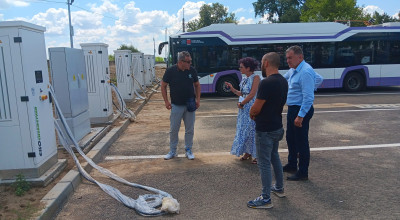 Lucrări finalizate la staţiile de încărcare a autobuzelor electrice