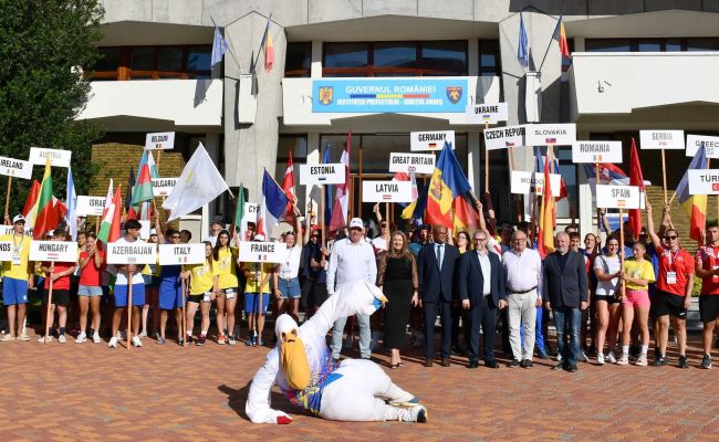 Aseară a avut loc deschiderea Campionatului European de kaiac-canoe