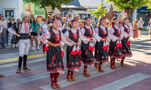 Curtea de Argeș - primul oraș gazdă al Festivalului Internațional de Folclor “Carpați”