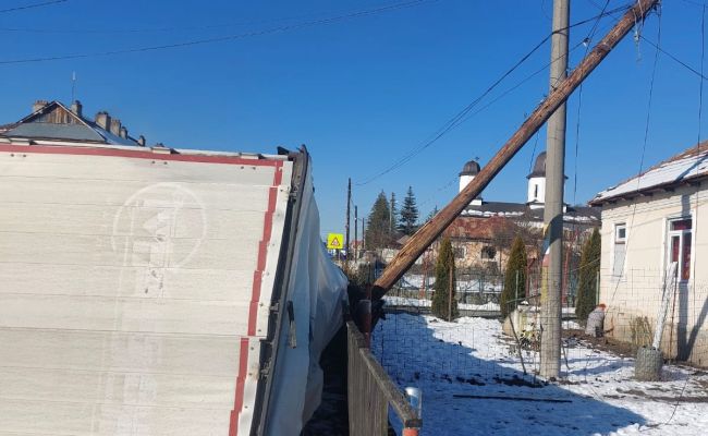 ACUM! TIR, accident GRAV în Argeș!