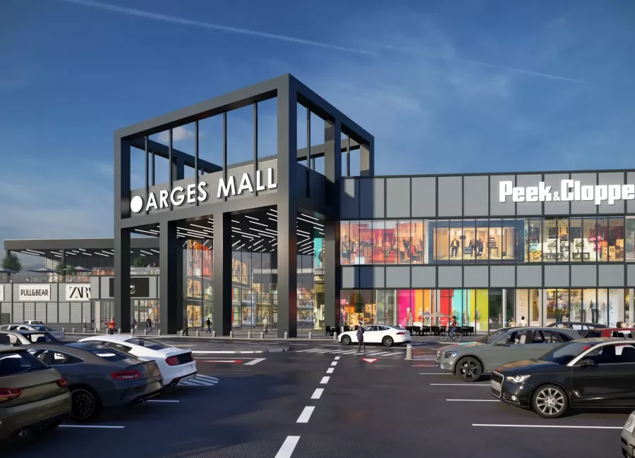 Bătaie GENERALĂ la Argeș Mall! 11 persoane au fost REȚINUTE!