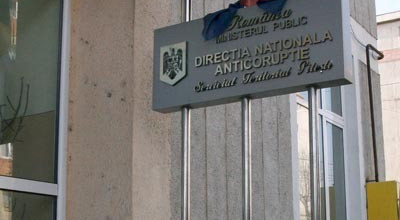 Celebru avocat din Argeș, REȚINUT de DNA