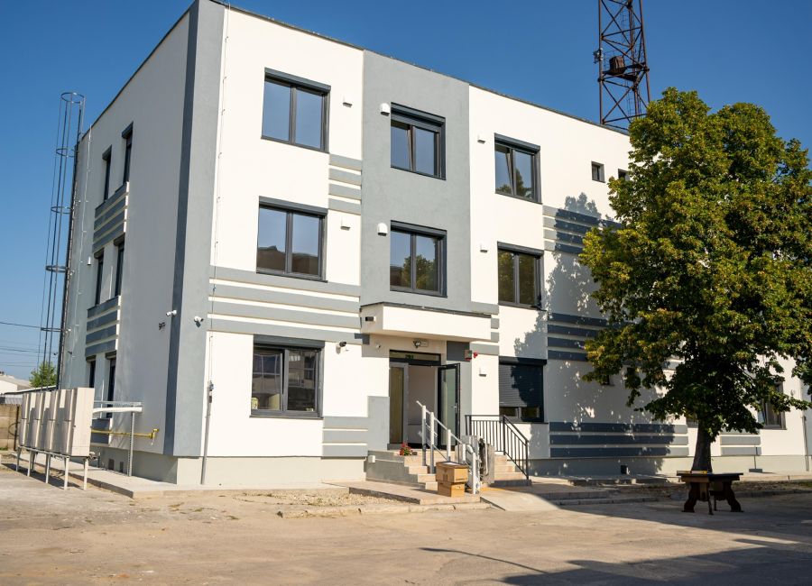 S-au finalizat lucrările la proiectul „Renovarea energetică moderată pentru sediul Regiei Autonome Județene de Drumuri Argeș”