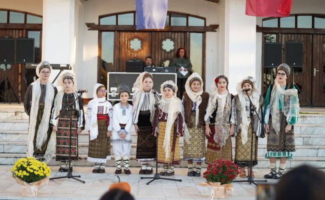 S-a încheiat Sărbătoarea Recoltei și Târgul Meșterilor Populari la Mioveni – trei zile închinate tradițiilor și gustului autentic românesc
