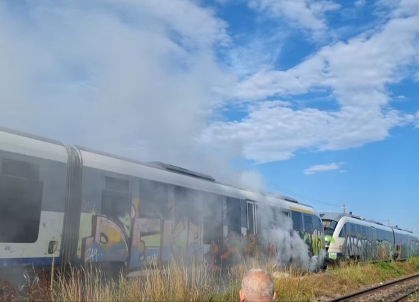 Un tren a luat FOC în Gara Golești!