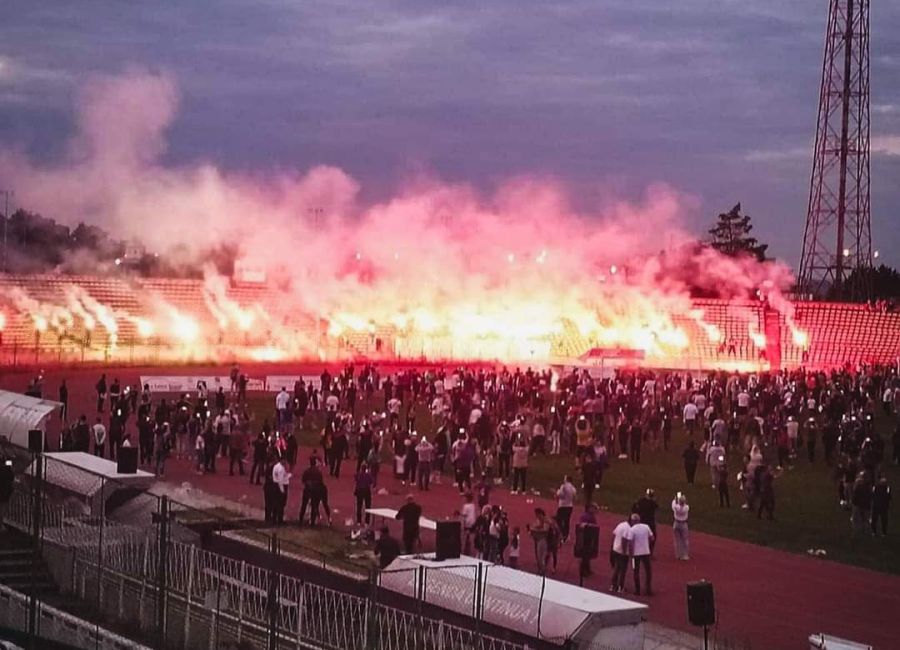 A început DEMOLAREA stadionului Nicolae Dobrin! Mesajul primarului Gentea