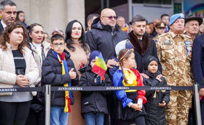 Prefectul Ioana Făcăleață: "La mulți ani, argeșeni!"