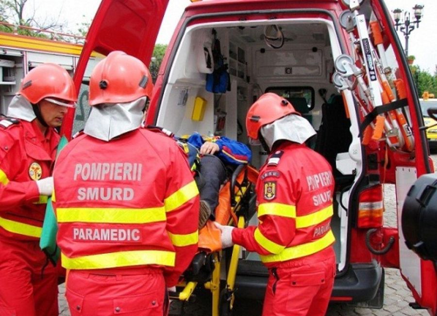 ACUM! Accident cu trei maşini în Piteşti