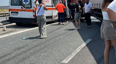 ACUM! Accident GRAV pe A1! Ambulanță lovită de un TIR