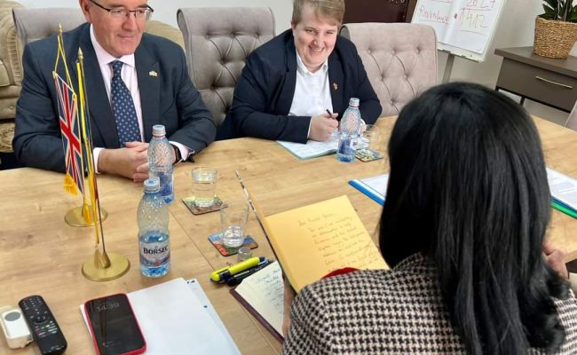 Ministrul Simona Bucura Oprescu, întâlnire cu ambasadorul Regatului Unit al Marii Britanii și Irlandei de Nord