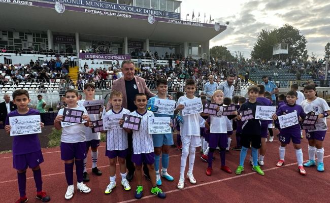MOMENTE EMOȚIONANTE astăzi pe Stadionul Nicolae Dobrin! A început demolarea...