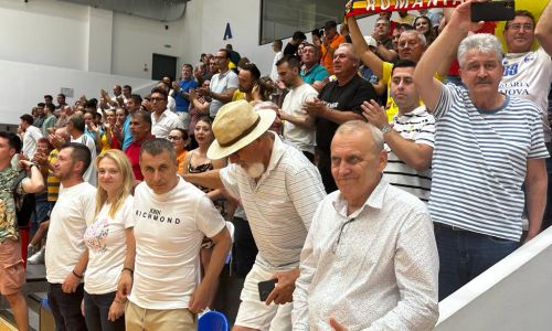 Susținută de primarul Ion Georgescu, România a BĂTUT Spania, la Mioveni