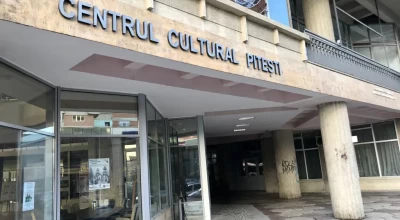 Recital de poezie la Centrul Cultural Piteşti