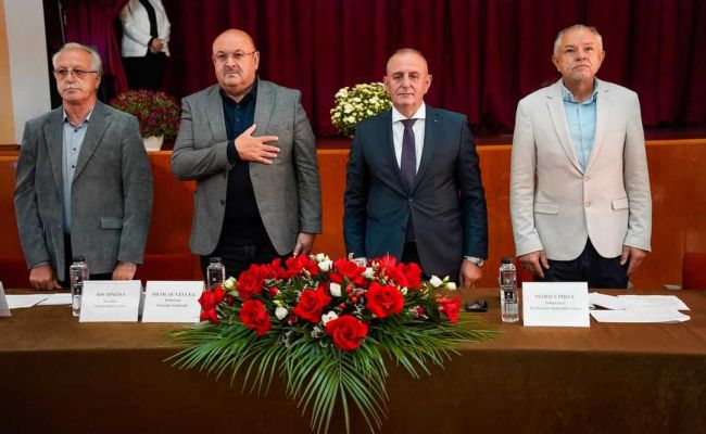 Primarul Nicolae Velcea a depus jurământul pentru un nou mandat!