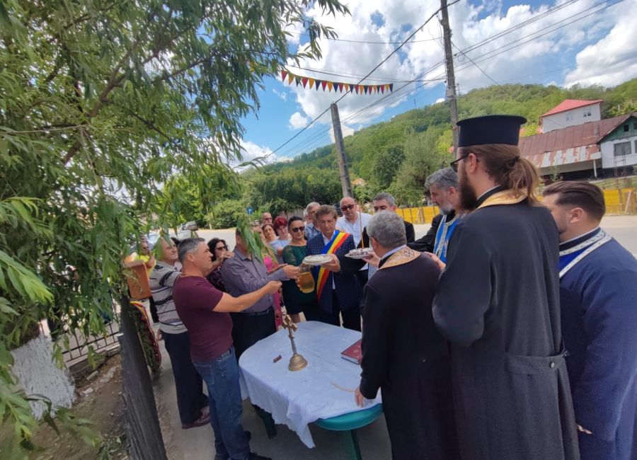 În comuna Bogaţi a fost comemorată Ziua Eroilor